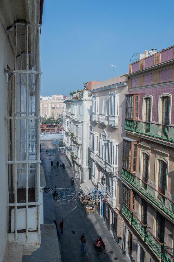 Apartamento La Galeria De San Antonio 加的斯 外观 照片