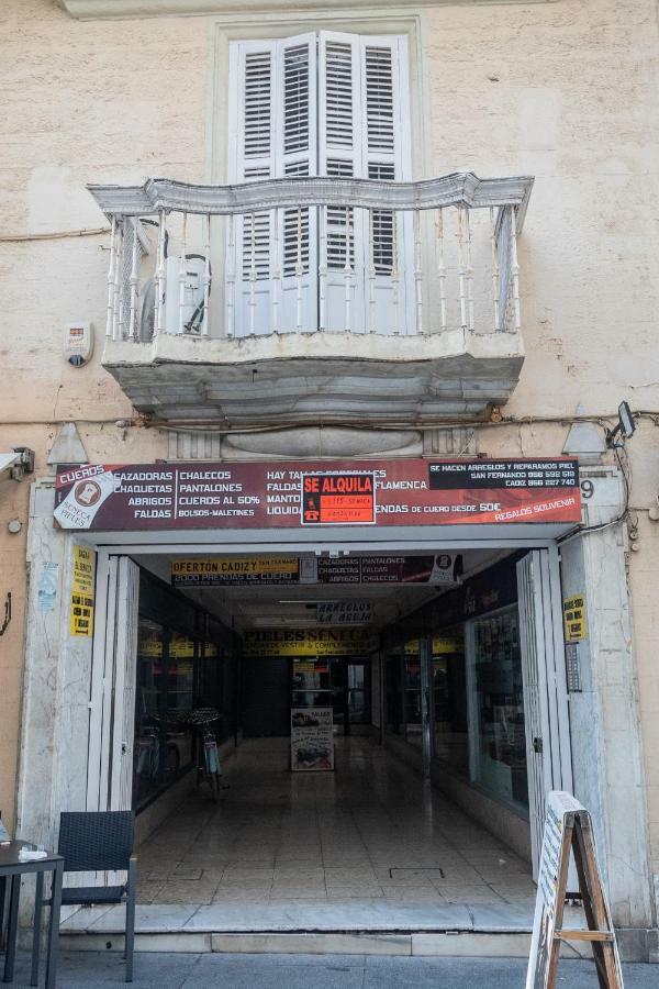 Apartamento La Galeria De San Antonio 加的斯 外观 照片